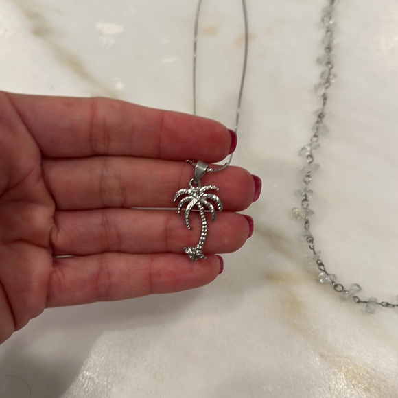 3 necklaces. Palm tree necklace. Clear beaded necklace. Black/clear necklace. - Picture 3 of 5